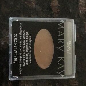 Mary Kay endless performance foundation
